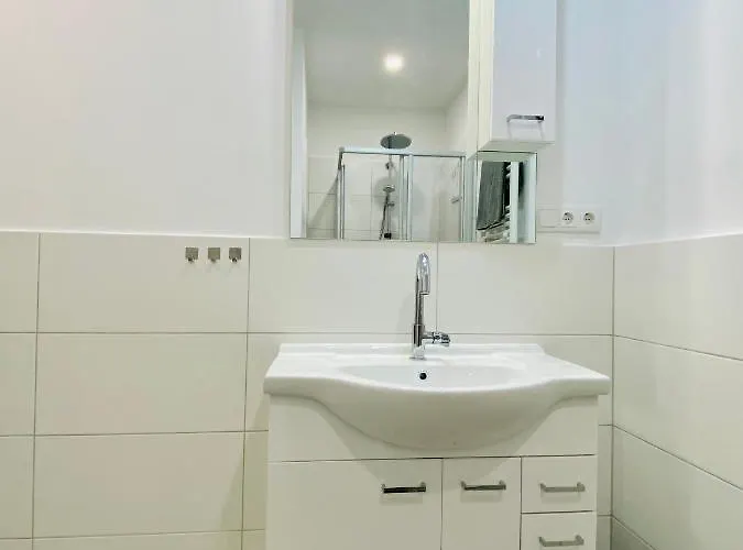 Siriuskogel Im Zentrum Von * באד אישל